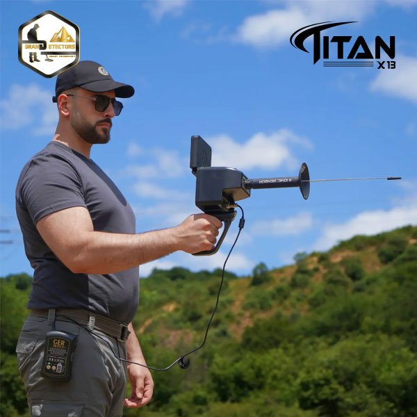 Titan X13
