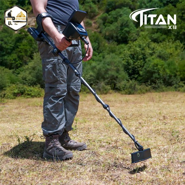 Titan X13